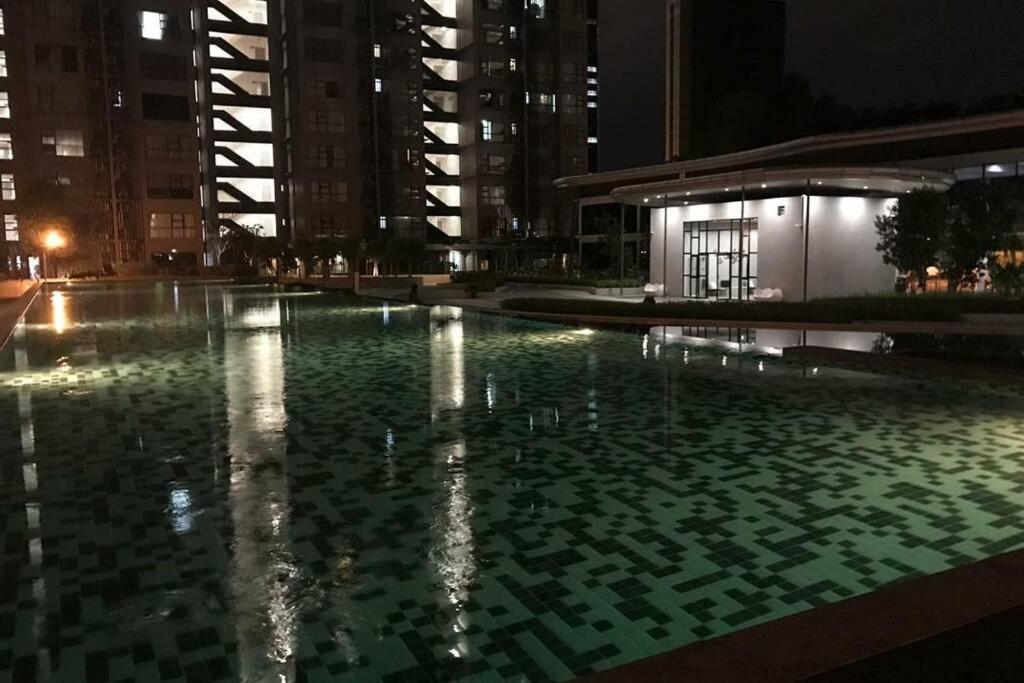 Hb1512- Hyve Studio Unit, Lake View, Cyberjaya, Free Wi-Fi, Free Parking, Netflix,Pool, 3038 Экстерьер фото